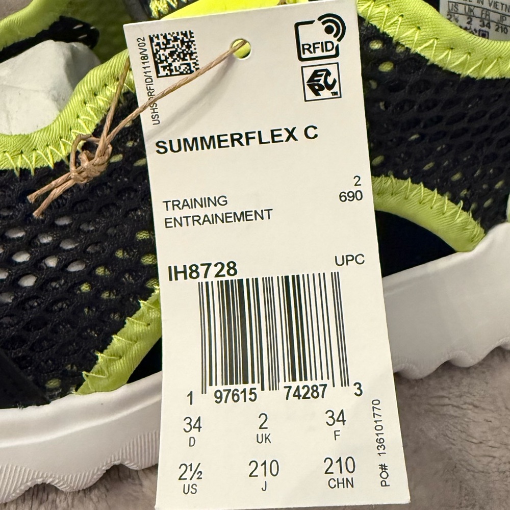 adidas Kids Black and Neon Green Summerflex Outdoor Water-Friendly Sneaker Shoes - Picture 5 of 6